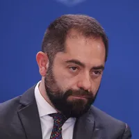 Radu Burnete, la o conferinţă, la Palatul Cotroceni - Foto: INQUAM PHOTOS/George Călin