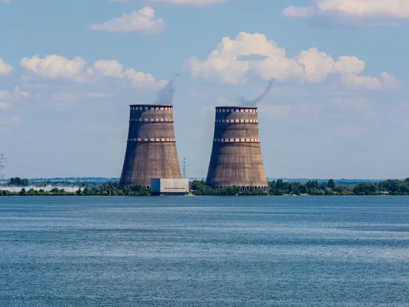 Centrala de la Zaporojie, la un pas de accident nuclear. Două linii electrice de alimentare, tăiate - Foto: Europa FM