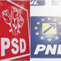 Liberalii ieșeni au arborat steagul Ucrainei la sediul partidului. PSD a dat mesaje antioccidentale/FOTO: Youtube