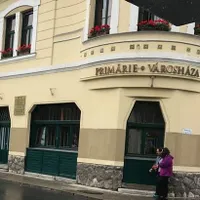 La Gheorghieni, Primăria e prezentată bilingv. Foto MaghiaRomania