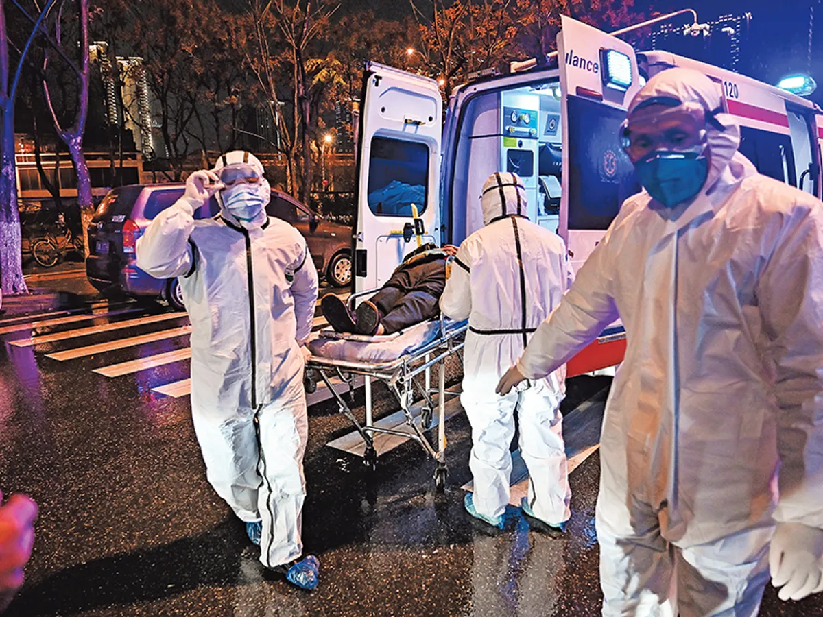 REACȚIE RAPIDĂ China a răspuns la epidemie cu măsuri extreme. A închis orașe întregi, afectând zeci de milioane de oameni