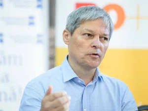 Dacian Cioloș susține micșorarea Parlamentului. Foto Steluța Popescu