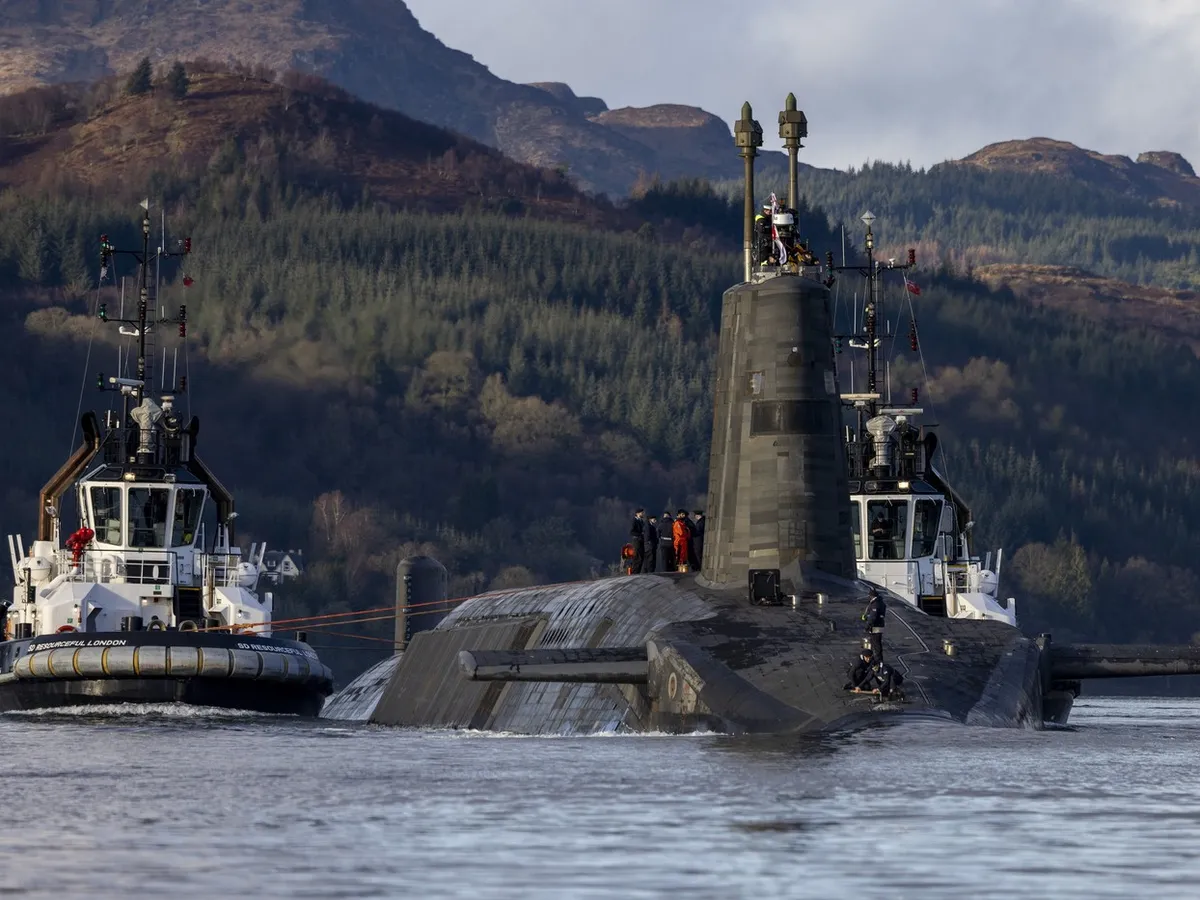 Submarinul nuclear din clasa Vanguard HMS Vengeance -  Foto: Profimedia Images