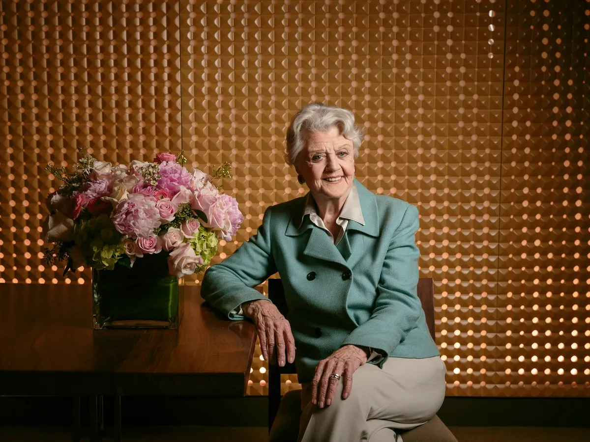 Angela Lansbury, actrița principală din Verdict: Crimă a murit în 2022, dar festivalul dedicat serialului bucură mii de oameni în fiecare an Foto: profimediimages.ro