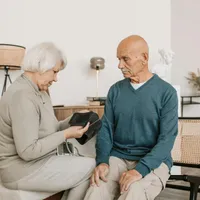 OFICIAL Ce venituri nu se iau în calcul la recalcularea pensiei? Care pensionari pierd bani? - Foto: Pexels / Vlada Karpovik