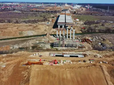 VIDEO Asfalt pe cel mai întârziat lot de pe Autostrada București. Când se va deschide complet Autostrada?