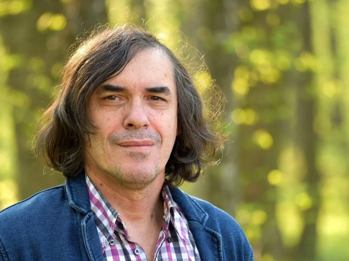 Cărtărescu /omiedesemne.ro