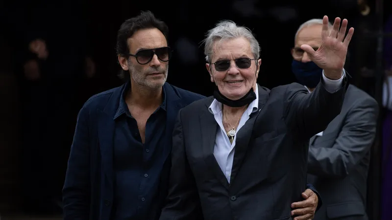 Fiul lui Alain Delon, primul mesaj după moartea tatălui său: „Copilul nu uită niciodată” - Foto: Profimediaimages.ro