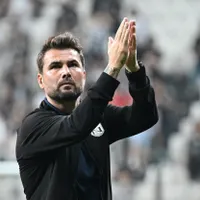 Adrian Mutu, OUT de la Neftci PFK după 6 luni. Cine îi ia locul? E din Muntenegru - Foto: Profimedia Images
