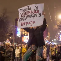 Proteste antiguvernamentale masive, în Serbia. Tenismanul Novak Djokovic s-a alăturat mulțimii - Foto: Profimedia Images - Imagine cu rol ilustrativ