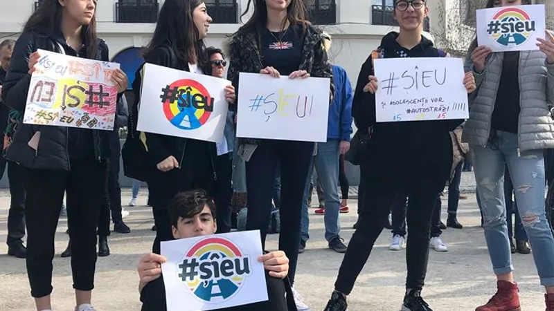 Chiar și tinerii au participat la protest. Foto Newsweek România
