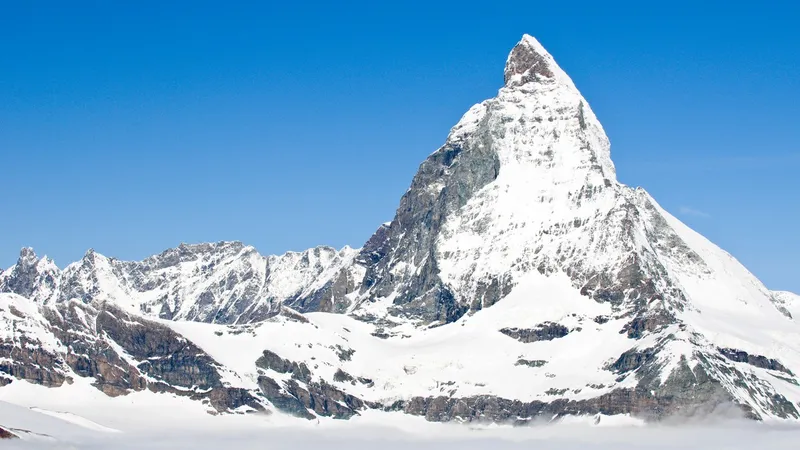 Legendarul munte Matterhorn (imagine cu caracter ilustrativ) - Foto: Profimedia Images