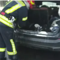 Un autoturism înmatriculat în Ucraina a luat foc pe Valea Oltului Foto: news.ro