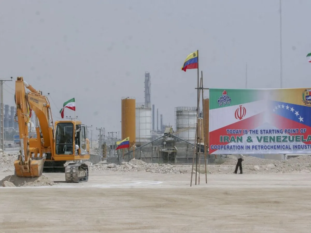 Israelul a atacat South Pars, din Iran, cel mai mare zăcământ gazeifer din lume. Teheranul promite răzbunarea