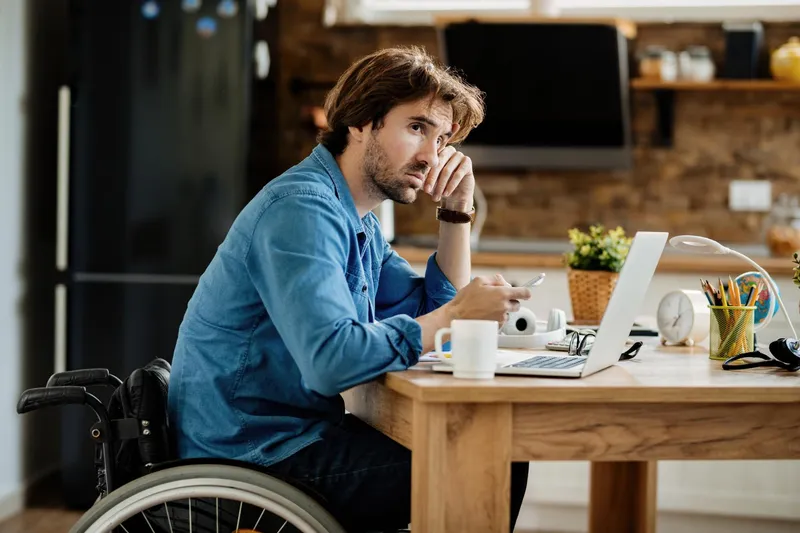 Persoană cu handicap - Foto: Magnific (Imagine cu rol ilustrativ)