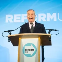 Extrema dreaptă, favorabilă Rusiei, câștigă teren în Marea Britanie. A pus bazele BREXIT - Foto: Profimedia images