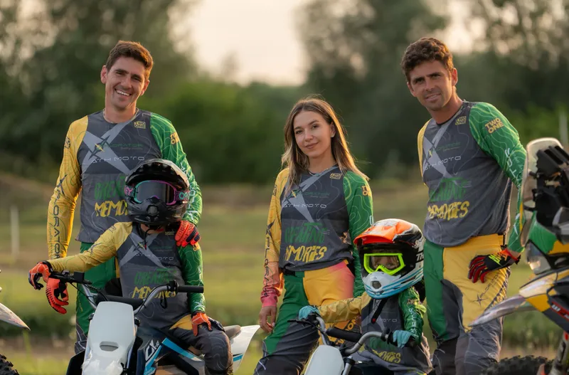 Julian Raduta, Sorina Raduta (Sandu), Adrian Raduta  - Foto: Red Bull Romaniacs