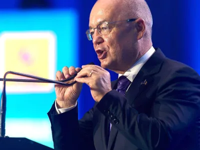 Ambasada Rusiei în România, prima reacție după ce Emil Boc a interzis imnul și steagul țării la Cluj