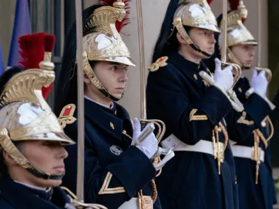 Cel mai nepopular președinte al Franței se pregătește de o revenire la Palatul Elysee