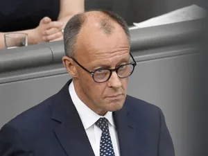 Cancelarul german Friedrich Merz, în plen, în Parlamentul German de la Berlin - Fotoy: Profmedia Images