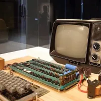 Apple-1 1976 a fost vândut la o licitație. FOTO: Facebook