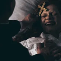 Ce spune un episcop ieșean cu doctorat în exorcizare despre oamenii posedați, deochi și blesteme/FOTO: ziaruldeiasi.ro