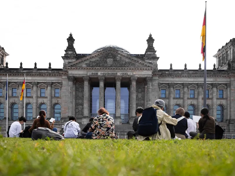 Schimbări pentru românii din Germania. Noi reguli intră în vigoare în septembrie - Foto: Profimedia Images (rol ilustrativ)