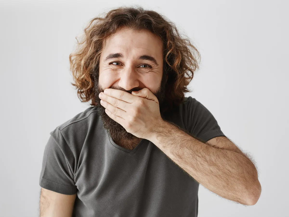 Mâna la gură, respirație - Foto: Freepik (Imagine cu rol ilustrativ)