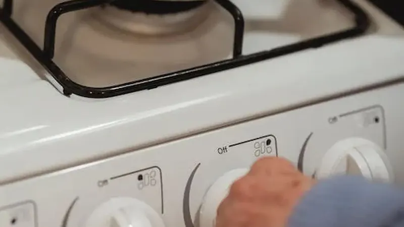 Cum pot să facă clienţii Engie, pentru a plăti eşalonat facturile restante? - Foto: Pexels/Teona Swift