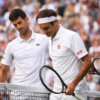 Novak Djokovic și Roger Federer, după o finală incredibilă. Foto Getty Images
