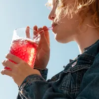 Consumul de băuturi carbogazoase cu zahăr, risc crescut de cancer oral. Ce arată studiile - Foto: Freepik (Imagine cu rol ilustrativ)