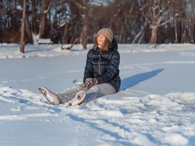 Cum să eviți alunecările și căzăturile pe gheață în ianuarie. Te ajută să nu ai incidente neplăcute - Foto: Freepik (Imagine cu rol ilustrativ)