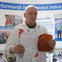 A fost inventată pâinea cu gust de carne. A fost făcută într-un laborator în Galaţi Foto: captură Observator