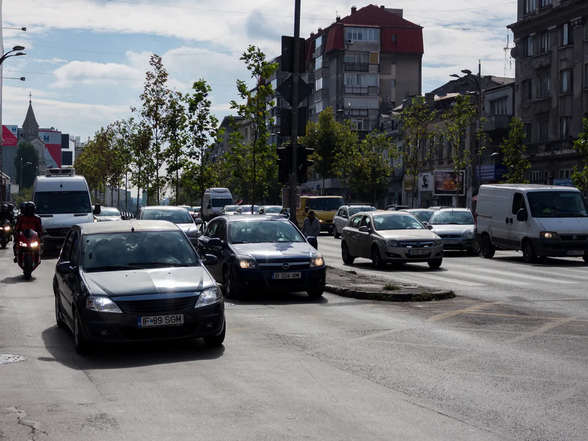 Trafic în București - Foto: INQUAM PHOTOS /Mircea Manole (Imagine cu rol ilustrativ)