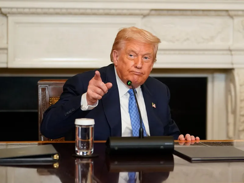 Pacea în Ucraina. Trump confirmă un posibil schimb de teritorii cu Rusia. Kievul va recupera o parte - Foto: Profimedia images