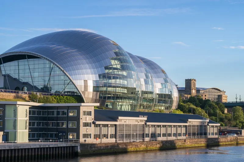 Complexul de antrenament HMS Calliope din Gateshead, ales centru de comandă al acțiunilor anti-petroliere rusești- Foto: Profimedia Images (imagine cu rol ilustrativ)