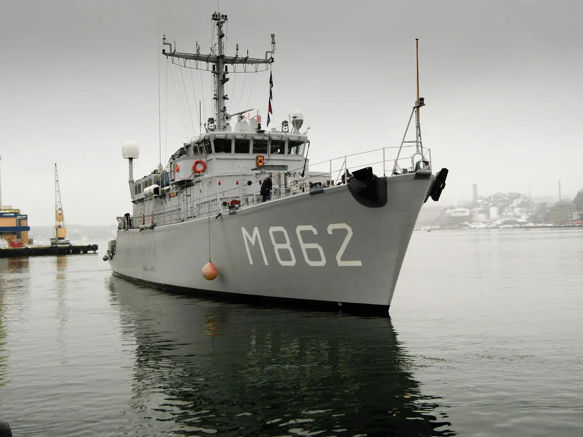 Ucraina primește o navă de luptă contra minelor. România are două vânătoare de mine moderne de 150.000.000€