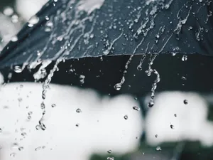 METEO Cum va fi vremea mâine, 10 mai în România? Renunțăm sau nu la umbrelă? - Foto: Arhiva (imagine cu caracter ilustrativ)