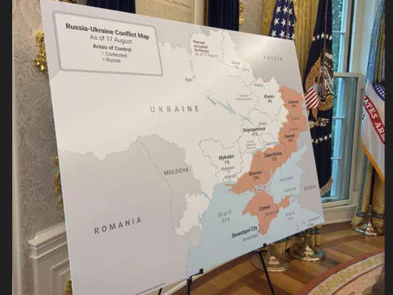 O hartă mare a Ucrainei cu înaintarea liniei de front a Rusiei a fost instalată în Biroul Oval - Foto: X/@front_ukrainian