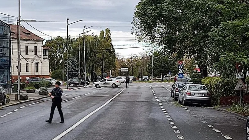 Alertă cu  bombă în Arad - Foto: amator