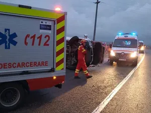 Accident fatal pe Drumul morții. Tânăr motocilist, și un șofer de 77 de ani, morți pe loc în impact - Foto: Facebook/Ambulanța - Caracter ilustrativ