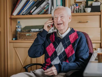 Un bătrân de 91 de ani din Franța a moștenit un milion de euro. Ce va face pensionarul cu banii? - Foto: Freepik (Imagine cu rrol ilustrativ)