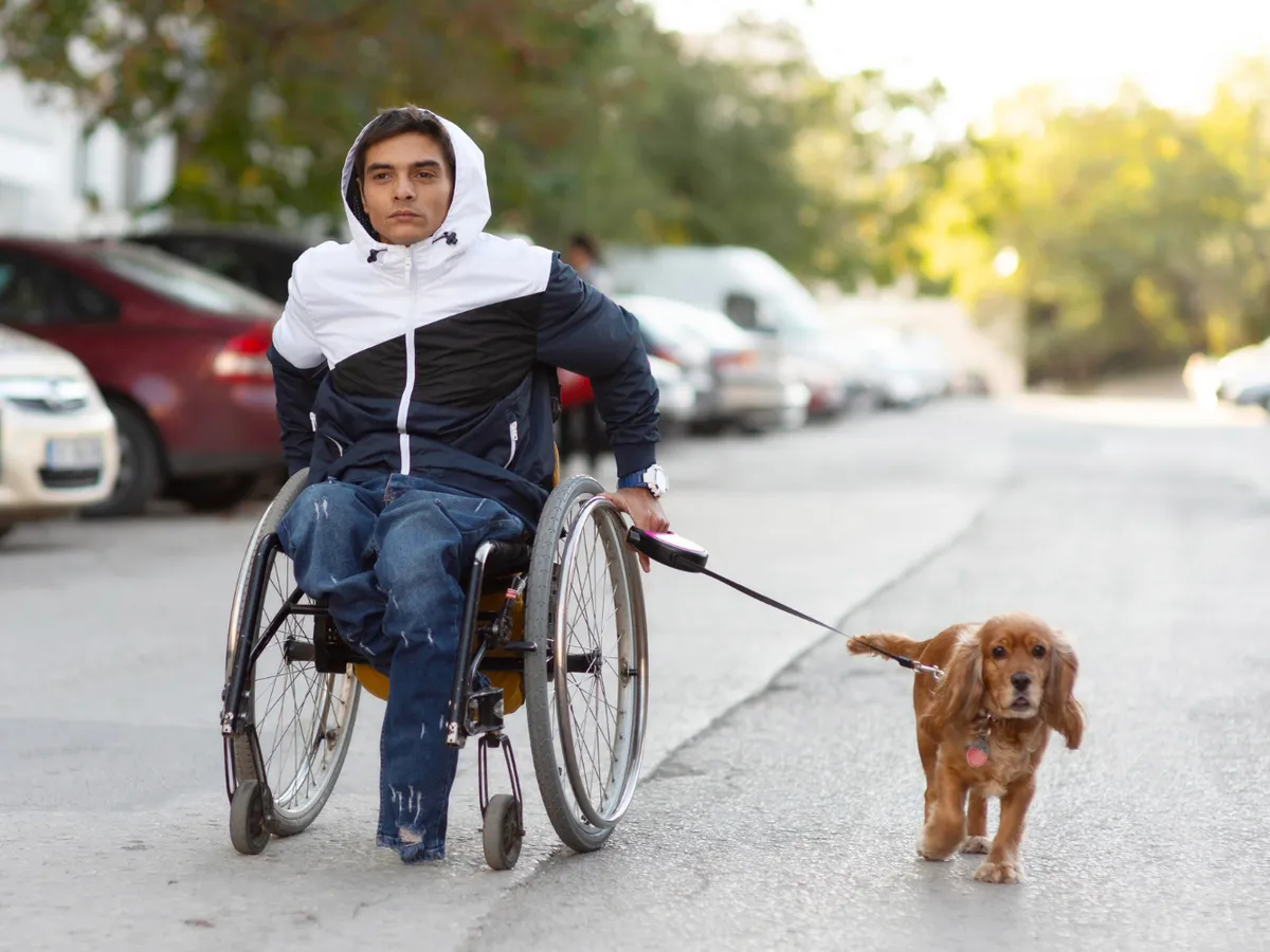 Persoană cu handicap - Foto: Magnific (Imagine cu rol ilustrativ)