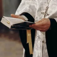Un preot sucevean îi jupoaie de bani pe amărâții dintr-un sat:„Nu puteți veni la noi cu 300 de lei” Foto: TeleM (fotografie cu caracter ilustrativ)