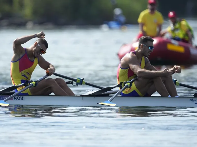 Andrei Cornea şi Marian Enache sunt campioni olimpici. Ancuţa Bodnar şi Simona Radiş, argintul - Foto: Profimedia Images