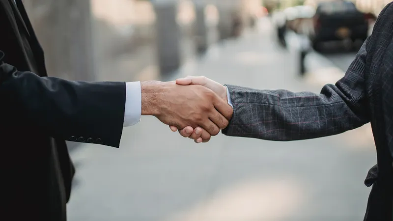 Ce greșeală facem atunci când ne adresăm cu expresia „cu stimă și respect” - Foto: Pexels / Ketut Subiyanto