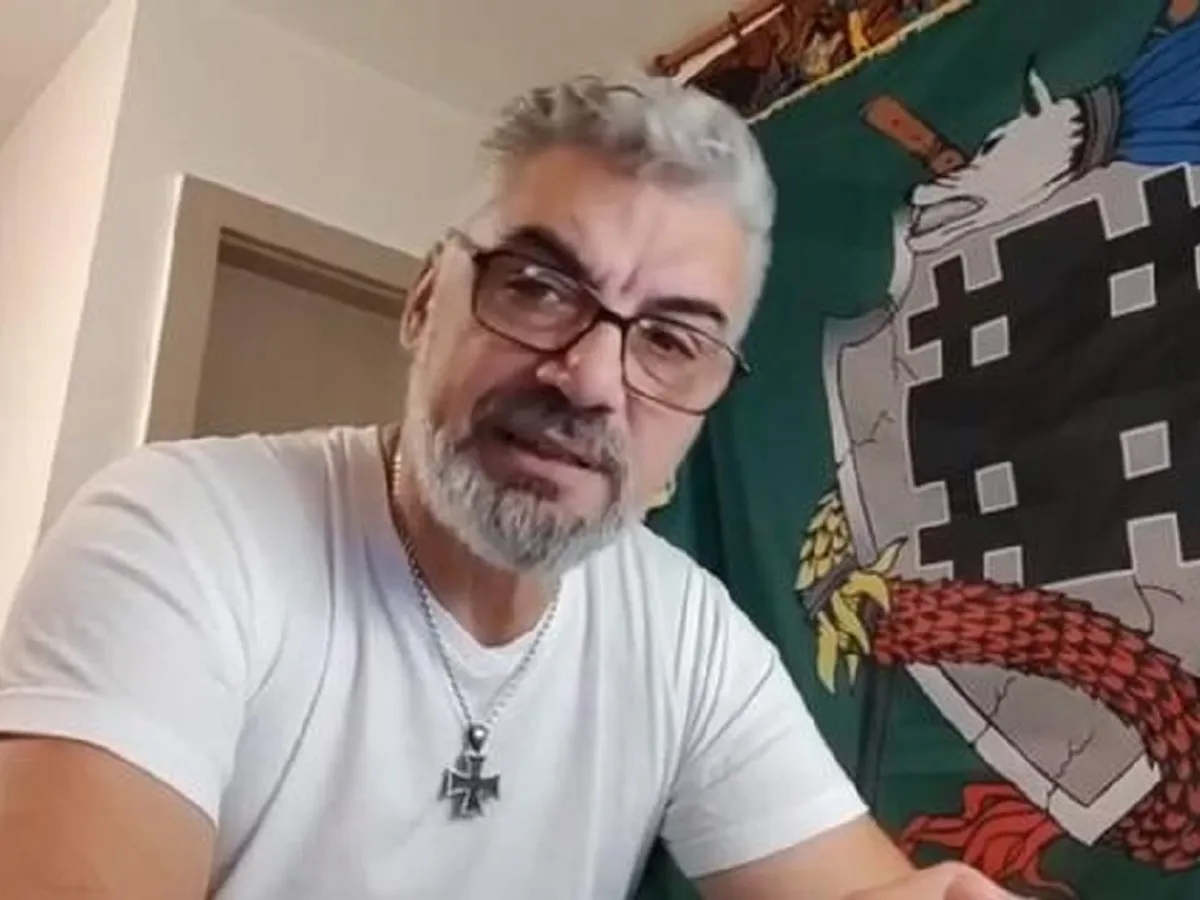 Extremistul Motocu, apropiat de Călin Georgescu, voia să ucidă judecători și politicieni - Foto: captură Facebook