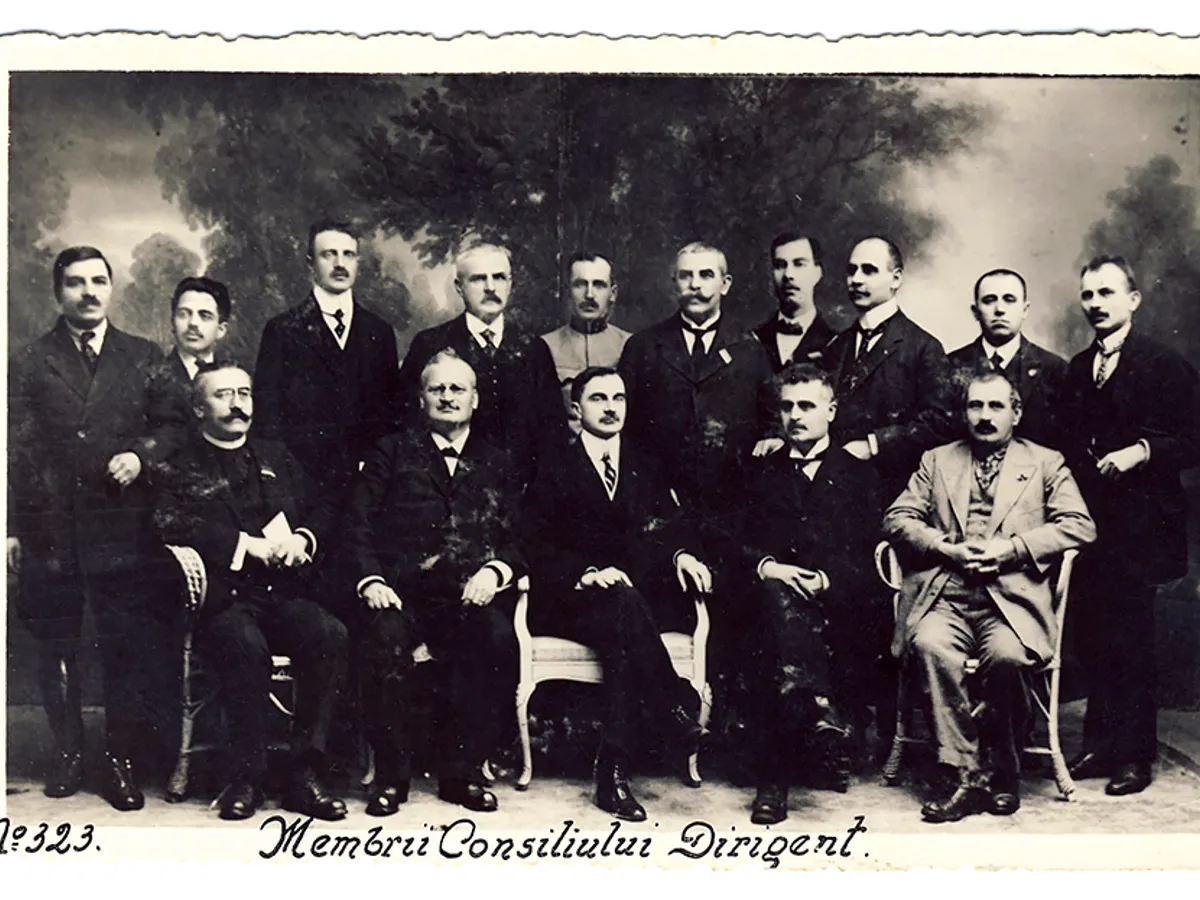 INTEGRARE. Consiliul Dirigent al Transilvaniei a funcționat între 1918 și aprilie 1920 ca un organism de tranziție. În centru, Iuliu Maniu