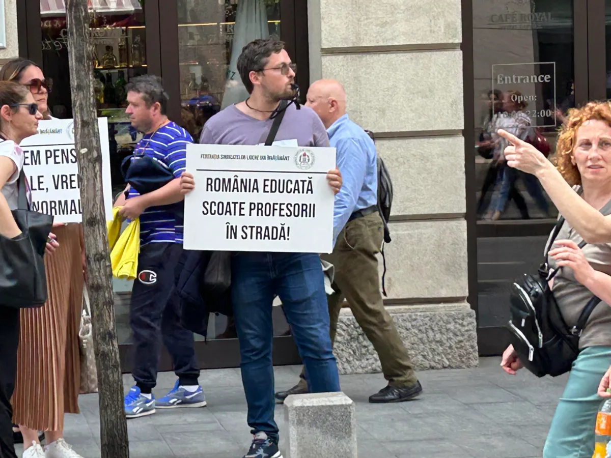 Forța Dreptei și USR au depus moțiunea „Îndrăznesc să susțin educația” - Foto: Newsweek România