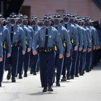 Sute de polițiști din Massachusetts demisionează/foto: wbur